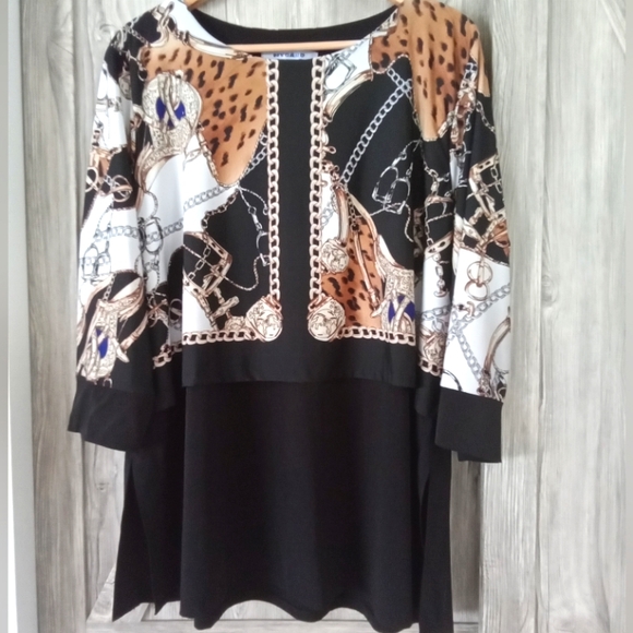 Peter Nygard Tops - Nygard Black Gold Chain Tunic Top XL